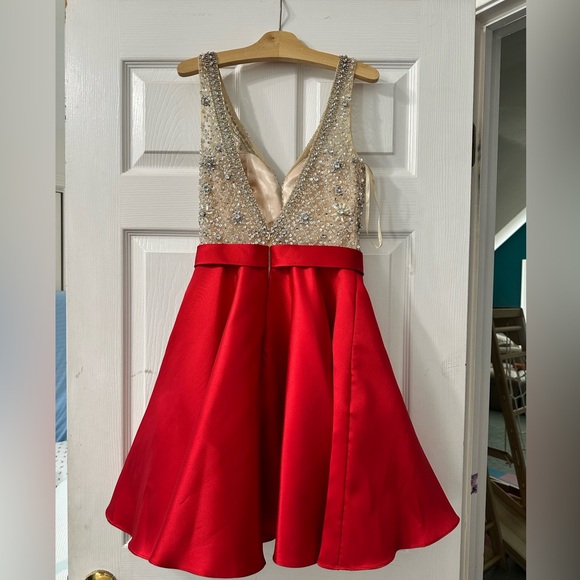 CUSTOM PROM DRESS - Picture 7 of 7